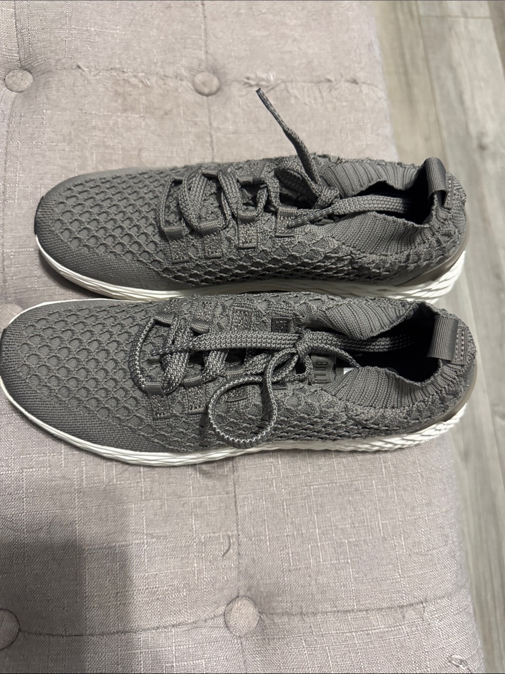 No Bull gray sneakers never worn